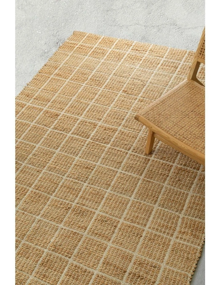 Blumenau Grid Rug in Natural image 3