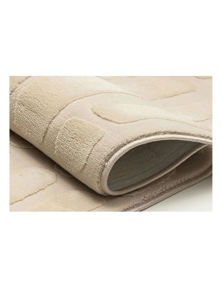 Agadir Textured Rug in Cream image 4