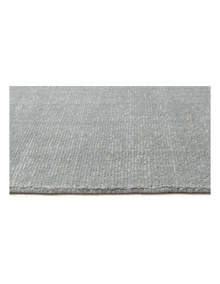 Leeds Distressed Rug in Silver image 6