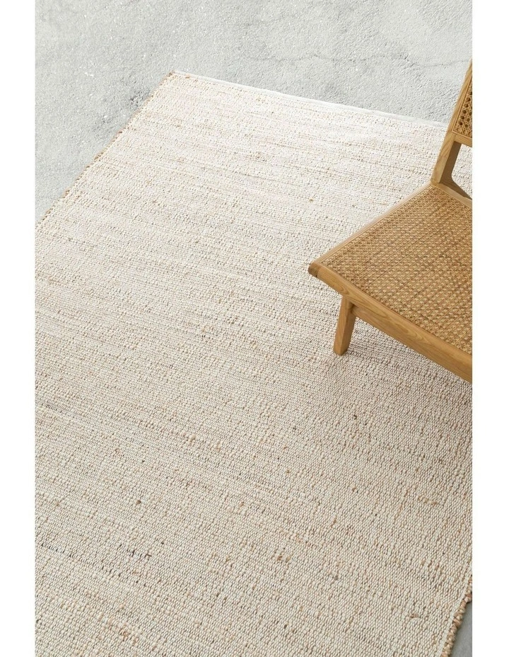 Pelotas Warm Ivory Rug in Natural image 3