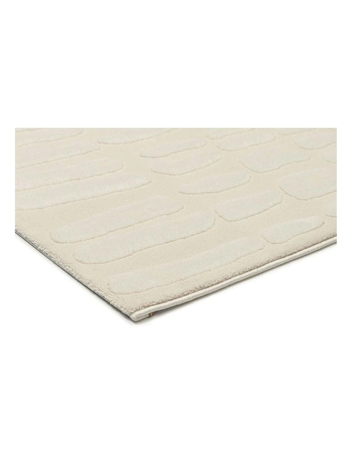 Ifrane Textured Rug in Cream image 2