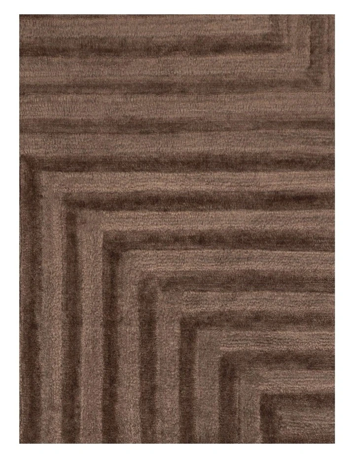 Pigneto Mocha Geometric Carved Wool Rug in Brown image 6