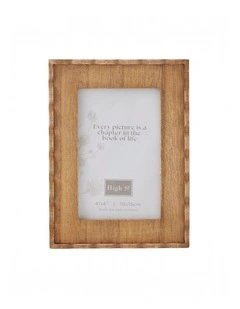 Willow & Silk Belle Scolloped 4x6 Photoframe 1x2x20cm