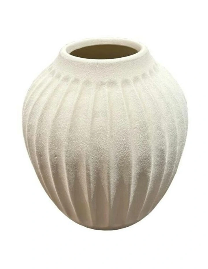 Camille Vase Small 20x20x22cm in White image 3