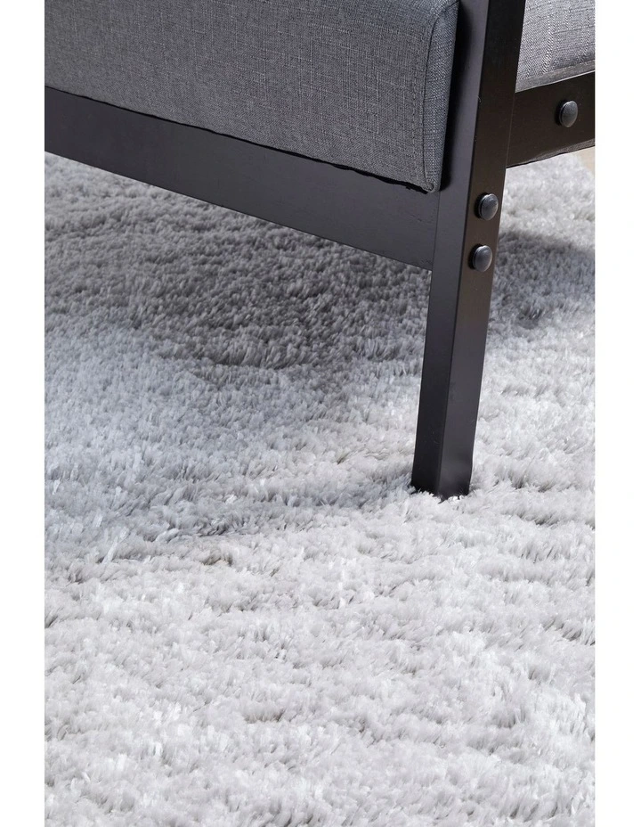 Angel Rug in Silver image 4