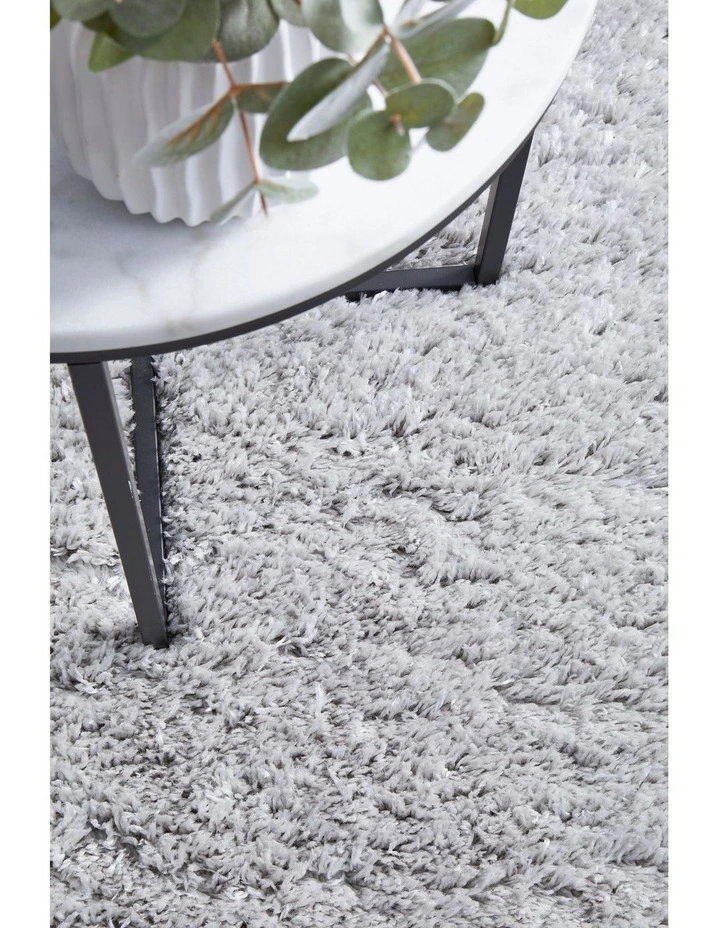 Angel Rug in Silver image 6