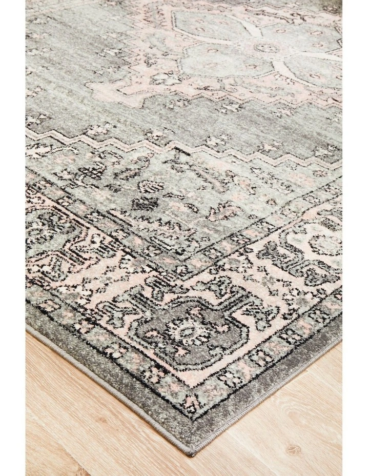 Avenue 703 Rug image 5