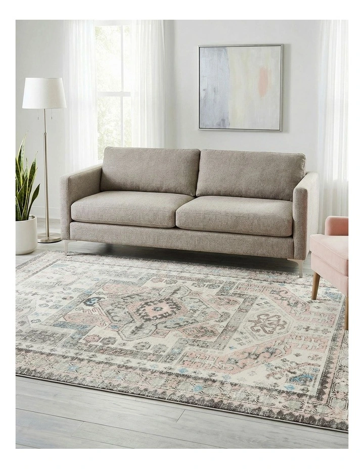 Avenue 704 Rug image 2