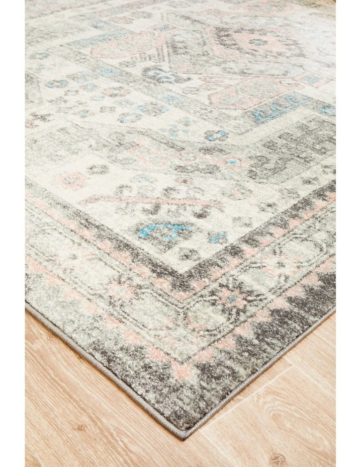 Avenue 704 Rug image 5