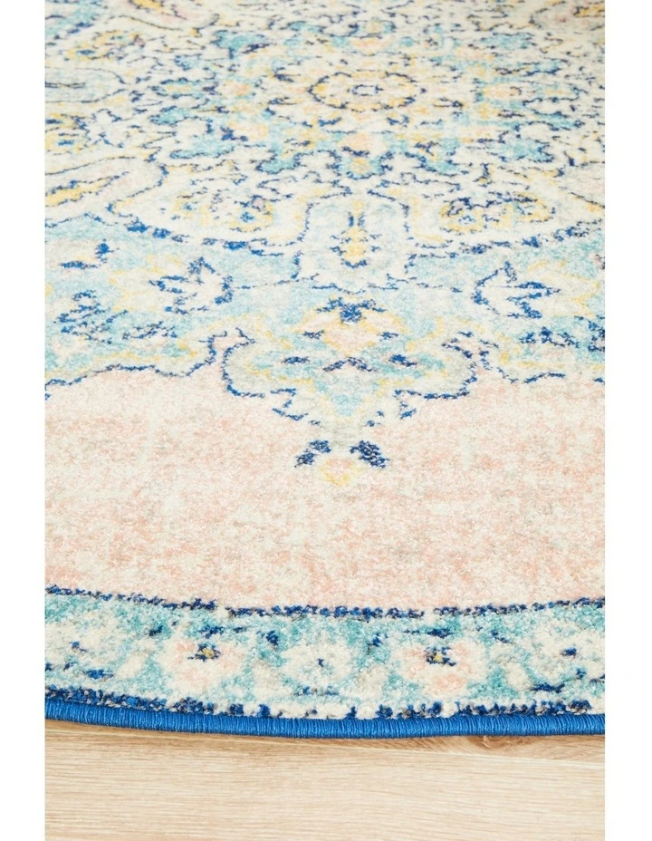 Avenue 706 Round Rug in Pink image 5