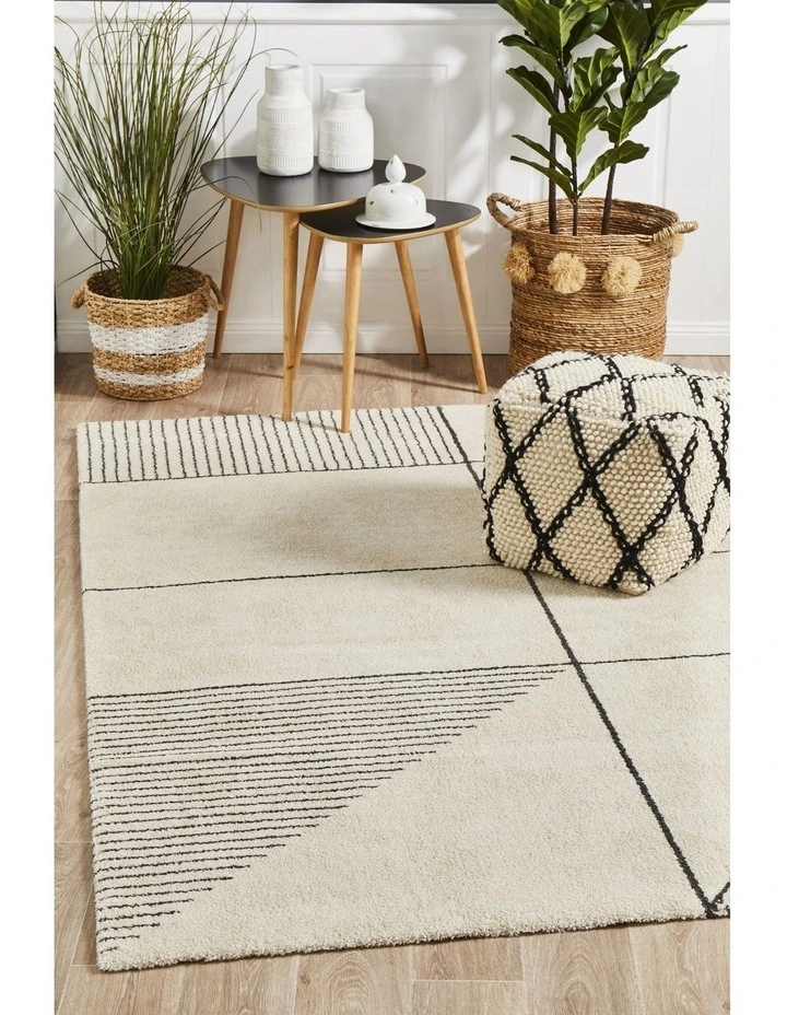 Broadway Rug 935 in White image 2