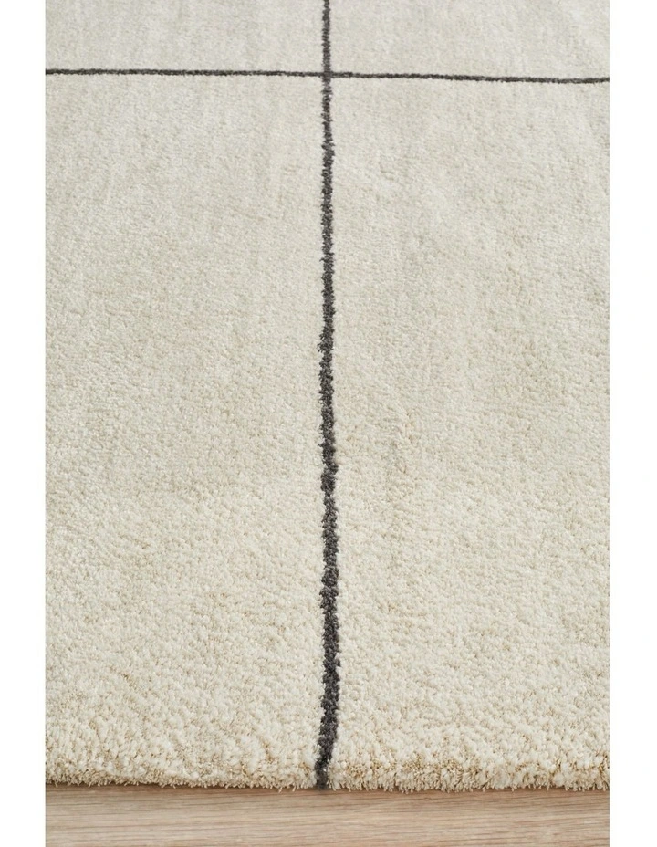 Broadway Rug 935 in White image 5