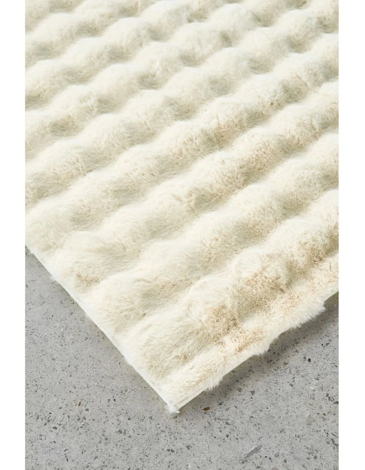 Bubble Washable Rug in Cream image 7