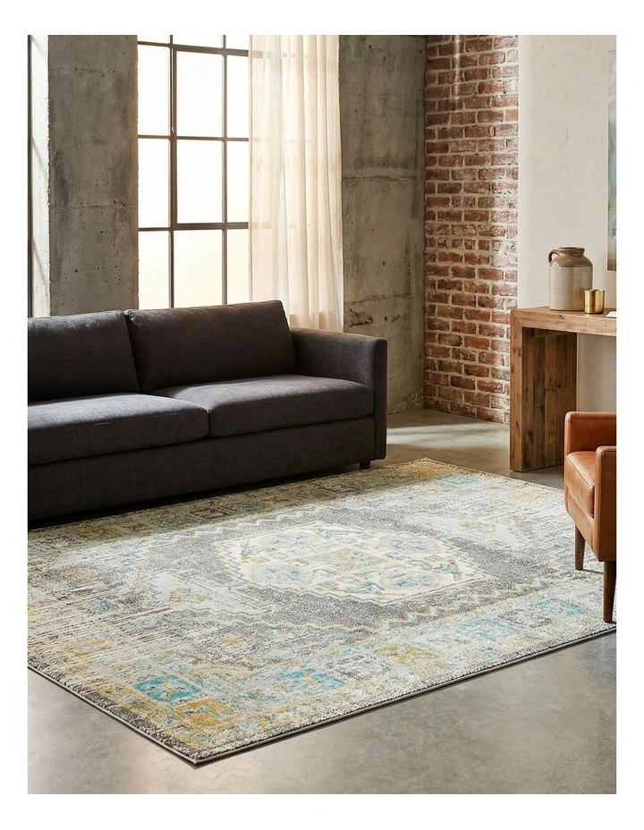 Century Rug 944 in Grey image 4
