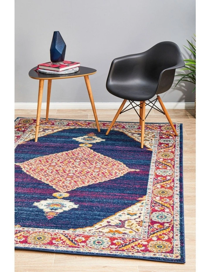 Century Rug 966 in Multi image 3