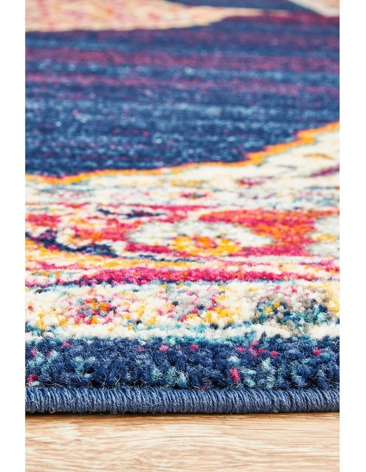 Century Rug 966 in Multi image 7