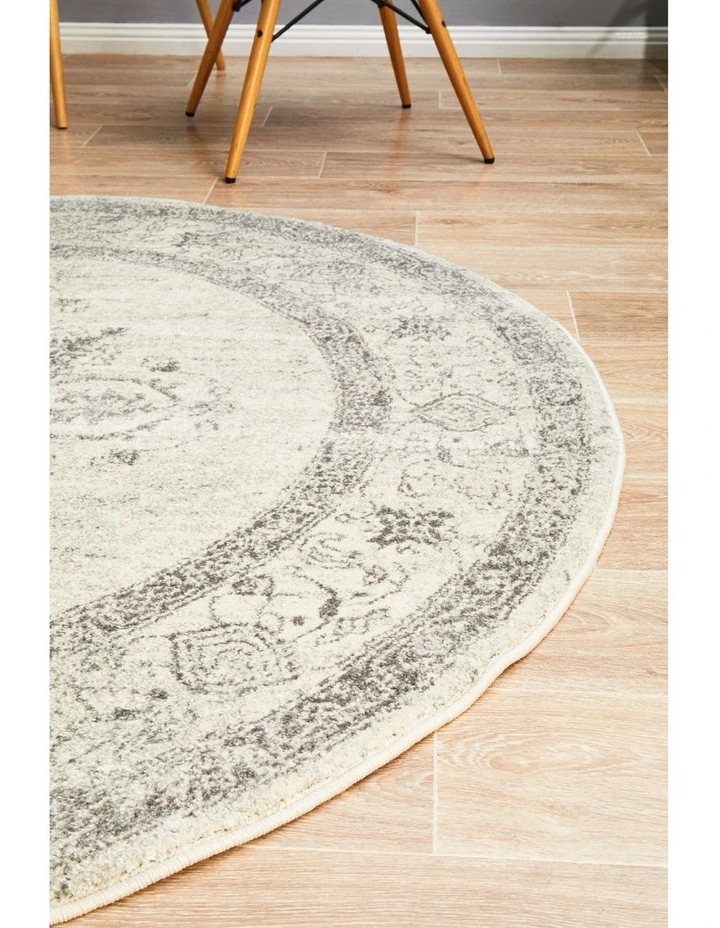 Century Round Rug 977 in Silver image 6