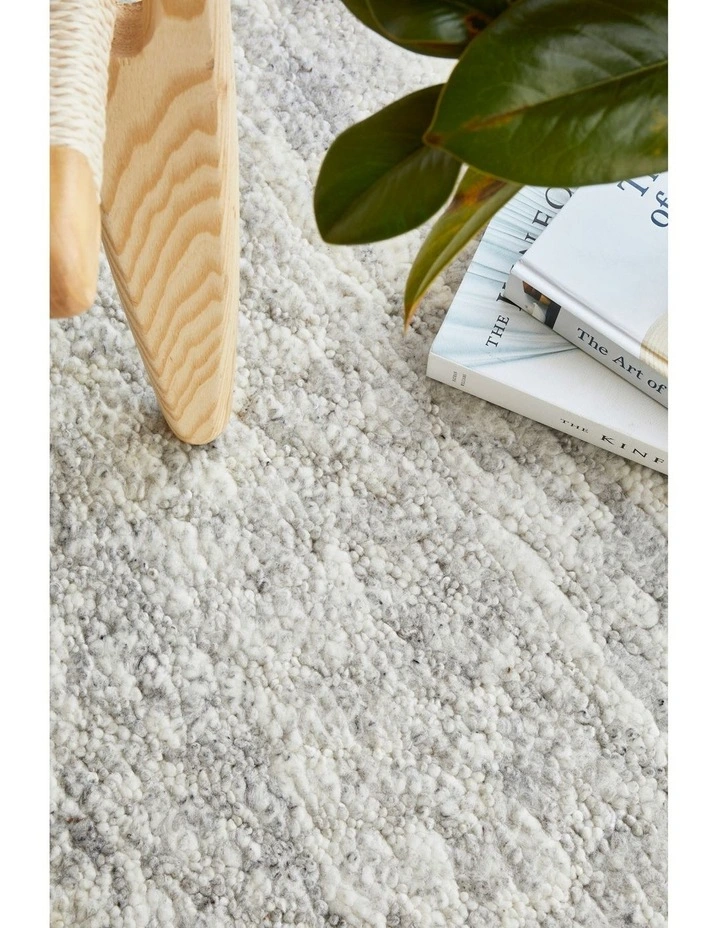 Darren Palmer Travertine Rug image 4