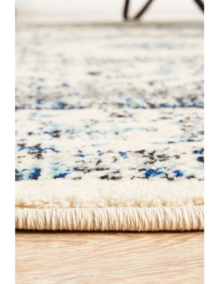 Evoke 251 Round Rug image 7