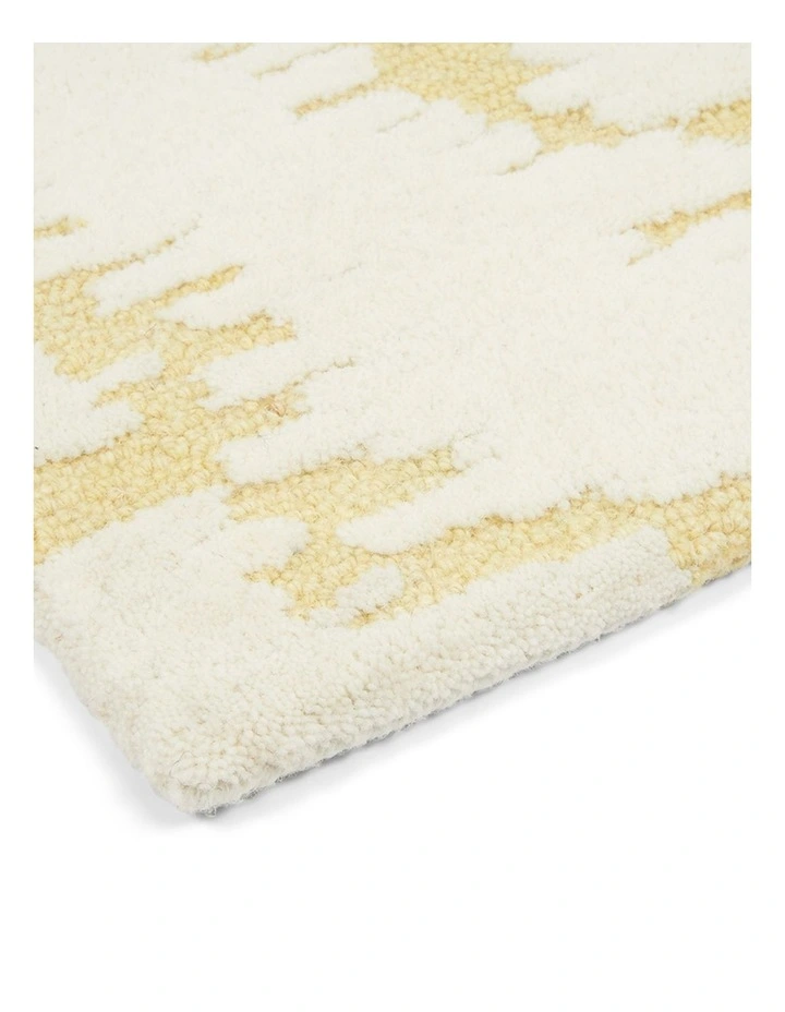 Florence Broadhurst Waterwave Stripe Citron 039906 image 4