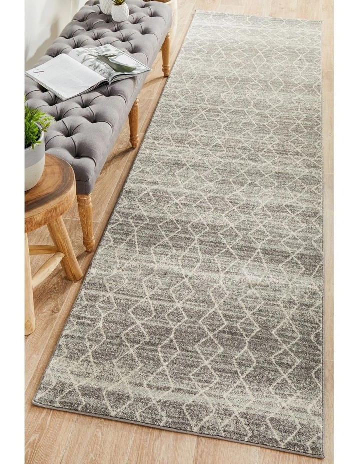 Evoke 257 Runner Rug image 2