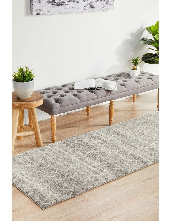 Evoke 257 Runner Rug image 3