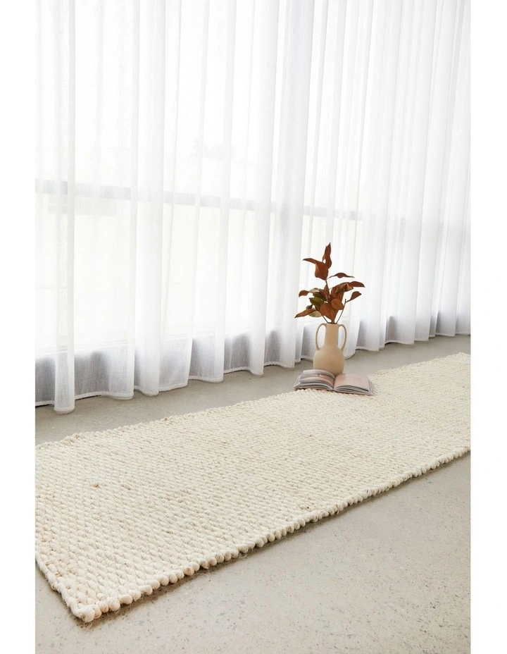 Hive Runner Rug image 2