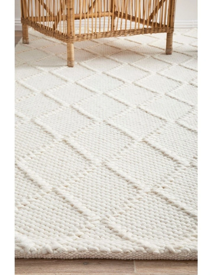 Huxley Rug image 2
