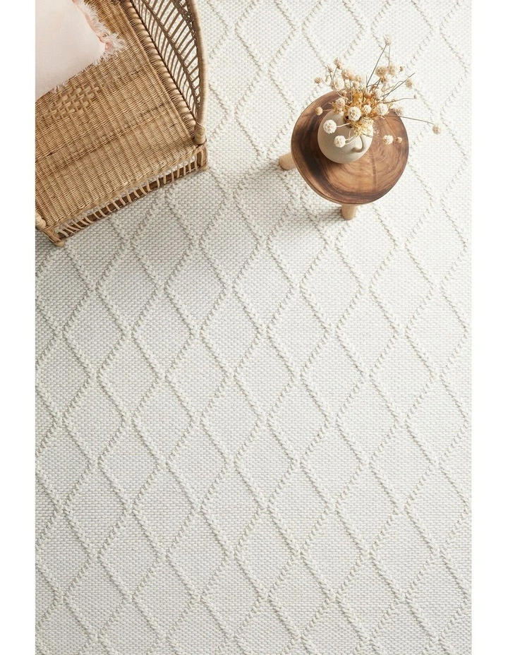 Huxley Rug image 3