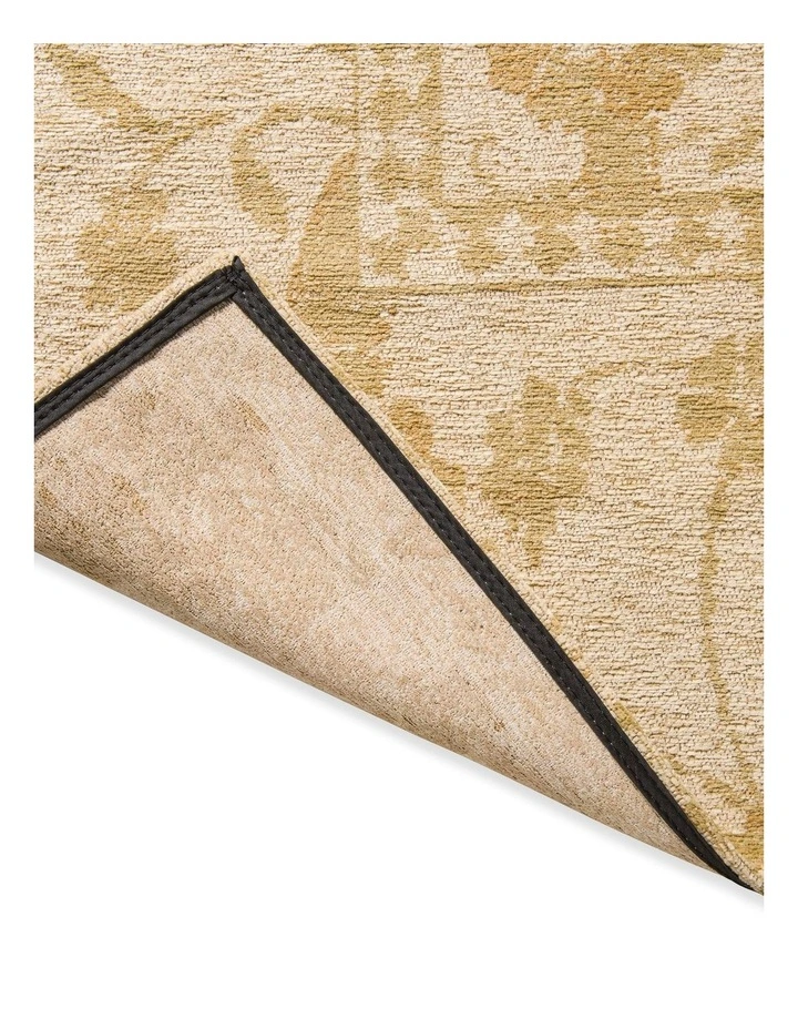 Laura Ashley Newborough Pale Gold 081606 image 4