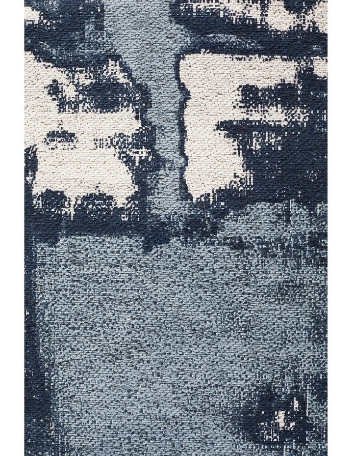 Magnolia 11 Runner Rug image 6