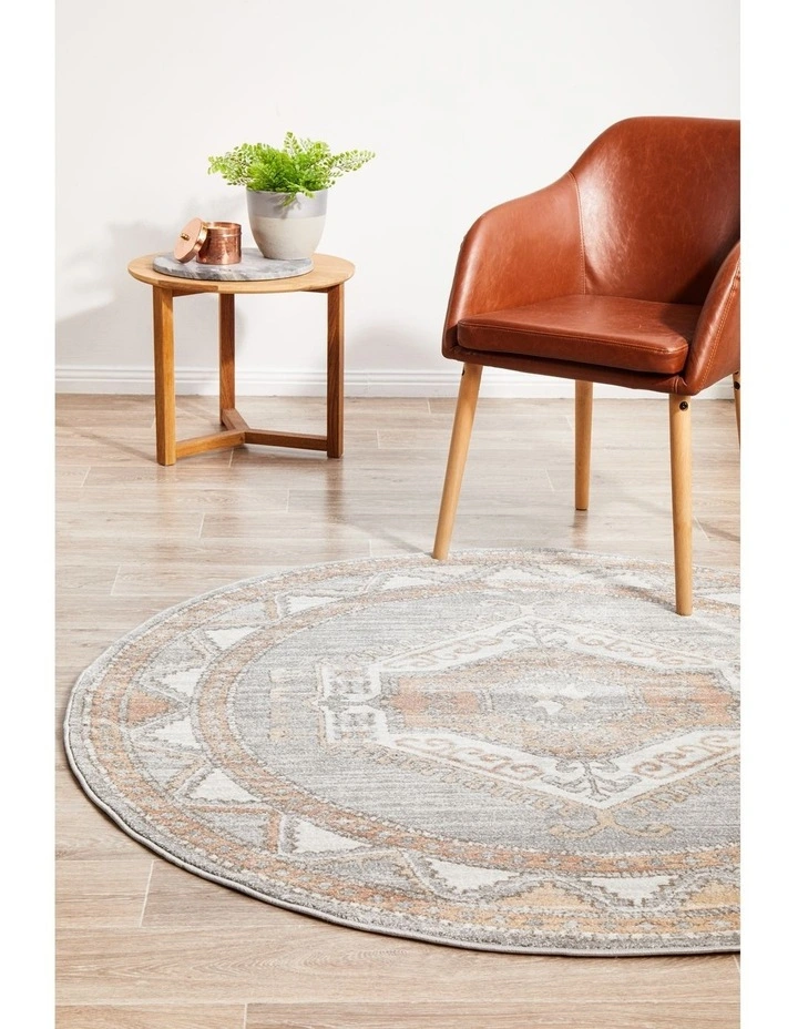 Mayfair Caitlen Round Rug image 2