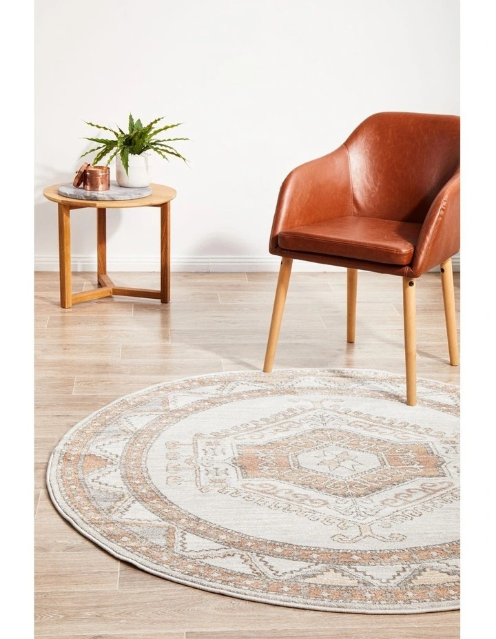 Mayfair Caitlen Round Rug image 2