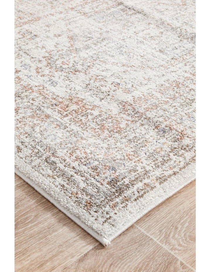 Mayfair Lorissa Runner Rug image 5