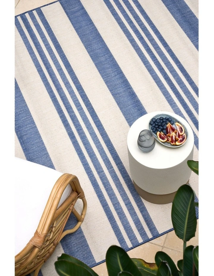 Newport Alvi Outdoor Rug image 4