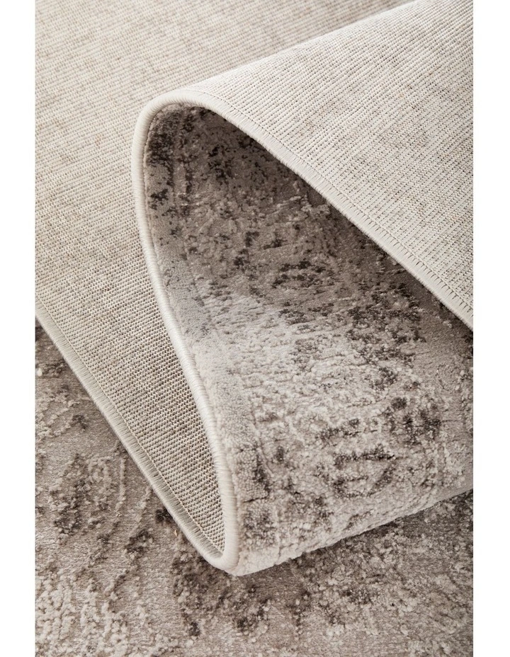 Opulence 111 Runner Rug image 5