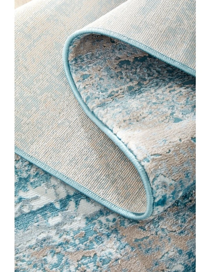 Opulence 115 Runner Rug image 5