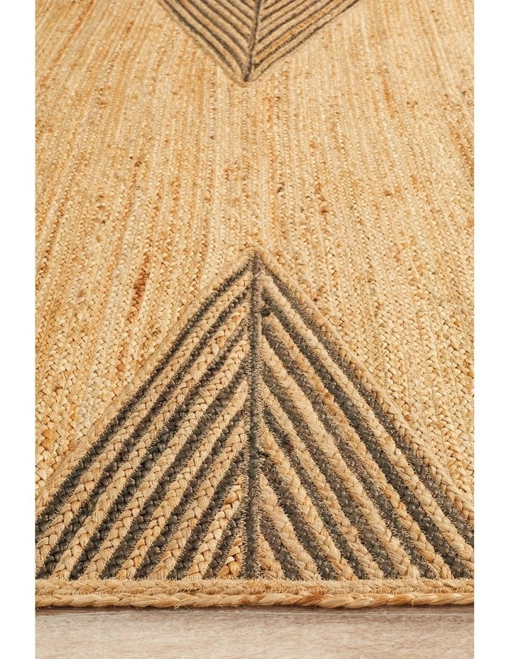Parade 222 Rug image 5
