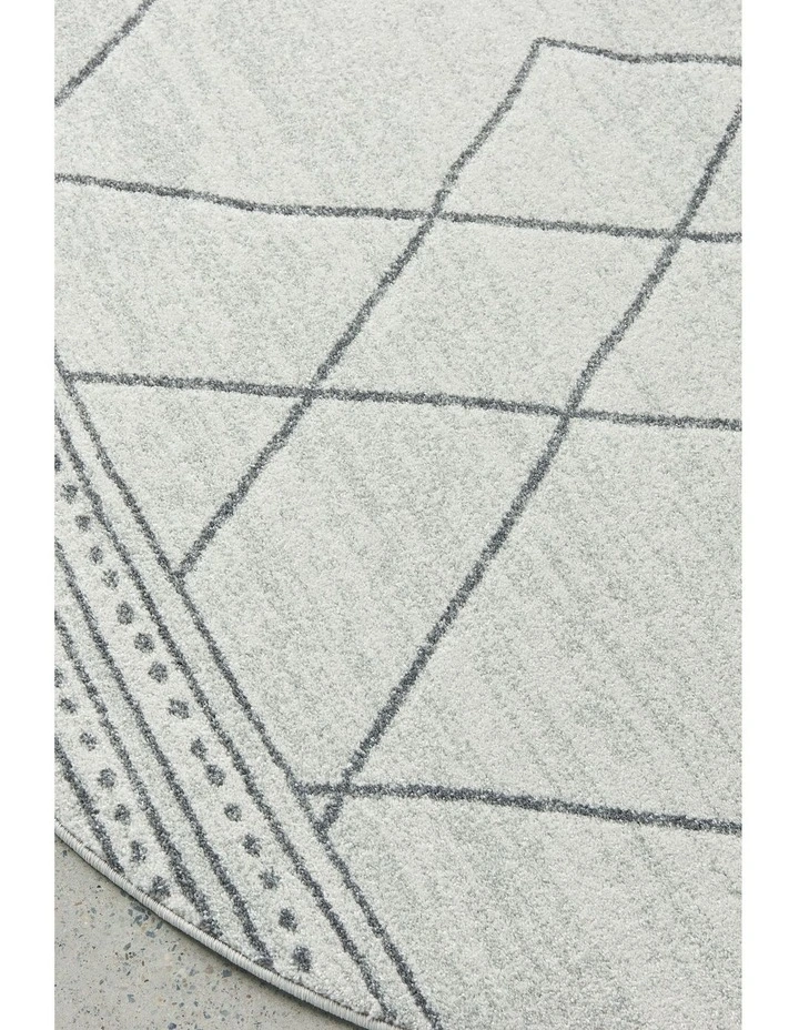 Paradise Gina Round Rug image 5