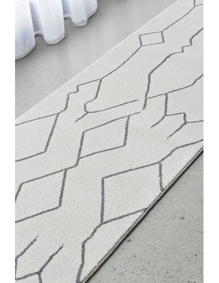 Paradise Ivy Runner Rug image 2