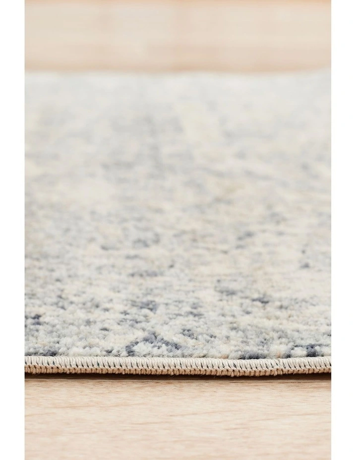 Providence 833 Runner Rug image 5