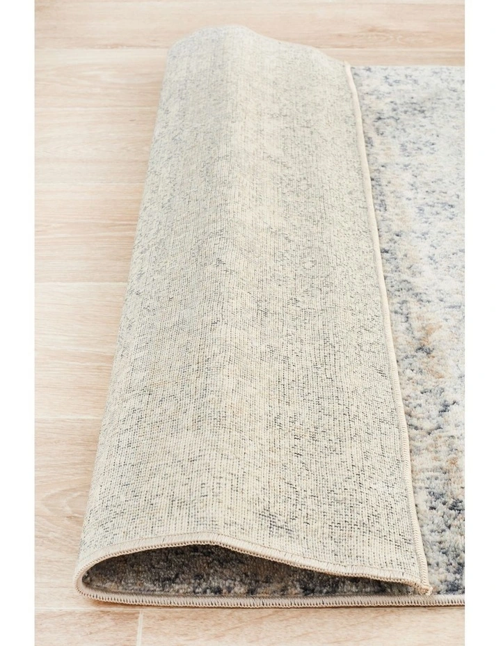 Providence 833 Runner Rug image 7
