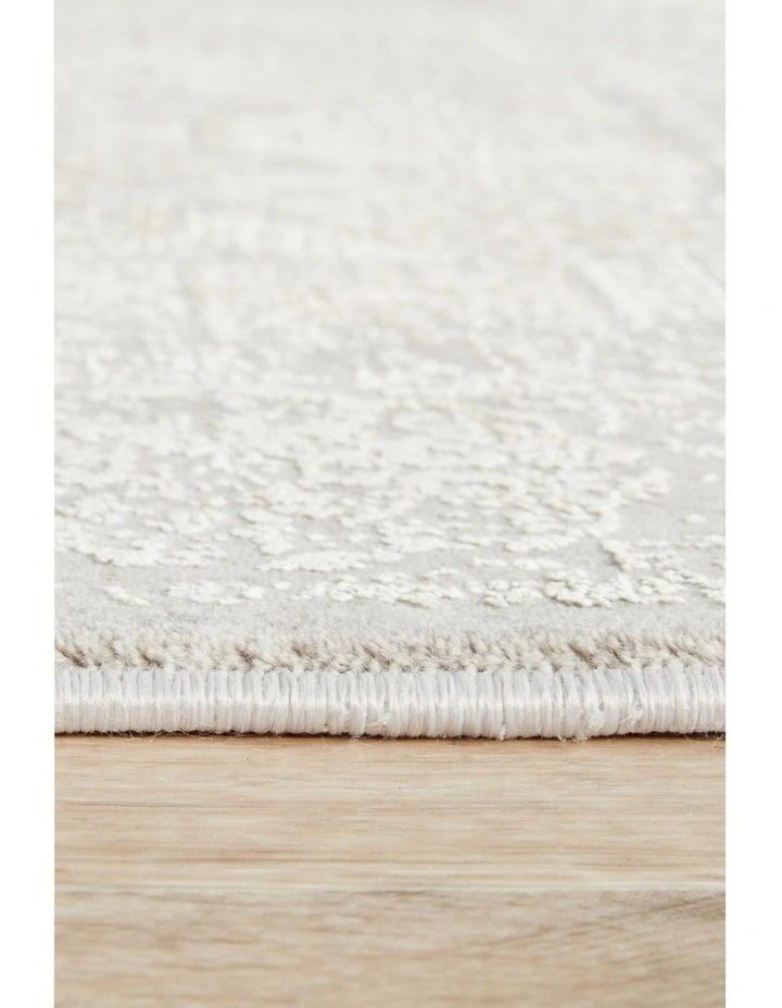 Reflections 110 Runner Rug image 7