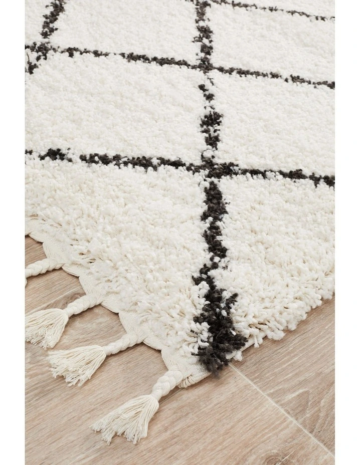 Saffron 22 Runner Rug image 3