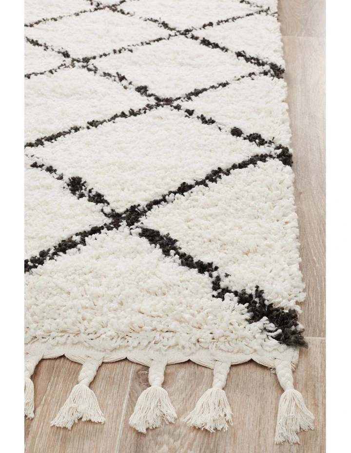 Saffron 22 Runner Rug image 4