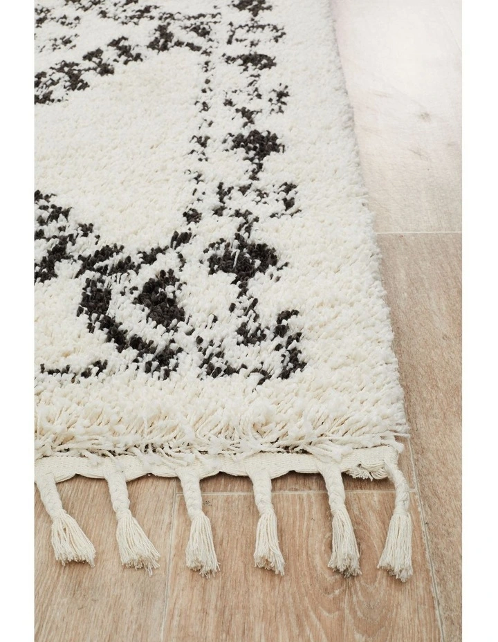 Saffron 33 Rug image 4