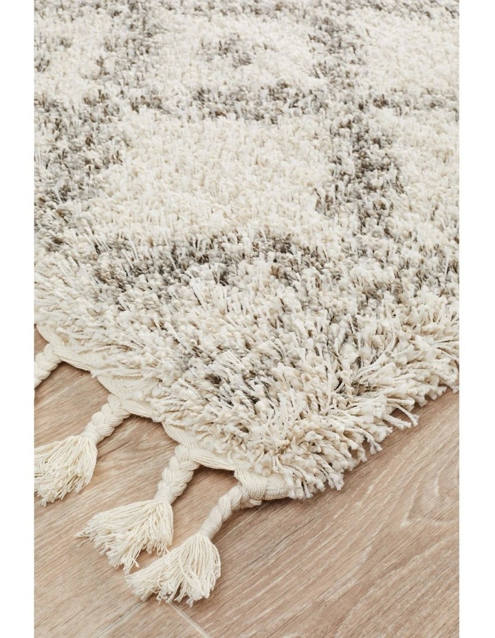 Saffron 33 Runner Rug image 3