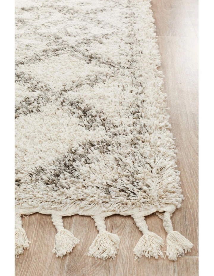 Saffron 33 Runner Rug image 4