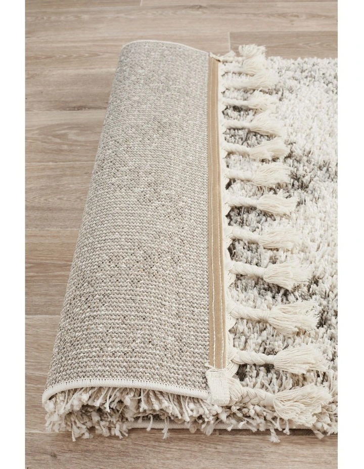 Saffron 33 Runner Rug image 7