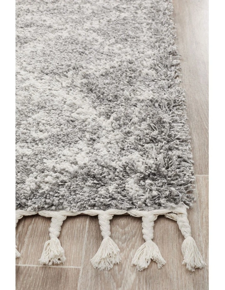 Saffron 33 Runner Rug image 4